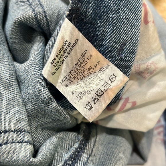 JUICY COUTURE DENIM WIDE LEG OVERALL WITH RELEASE HEM in Medium Wash XLarge - Picture 6 of 11